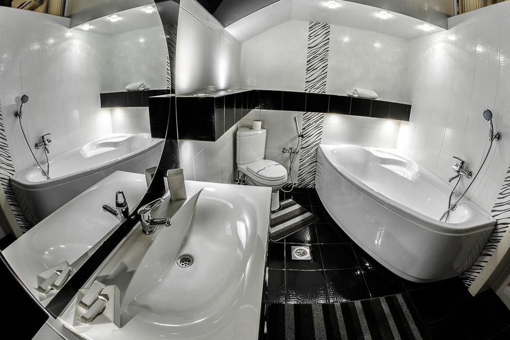 Diamond De Luxe Apartment Colomeea Exterior foto